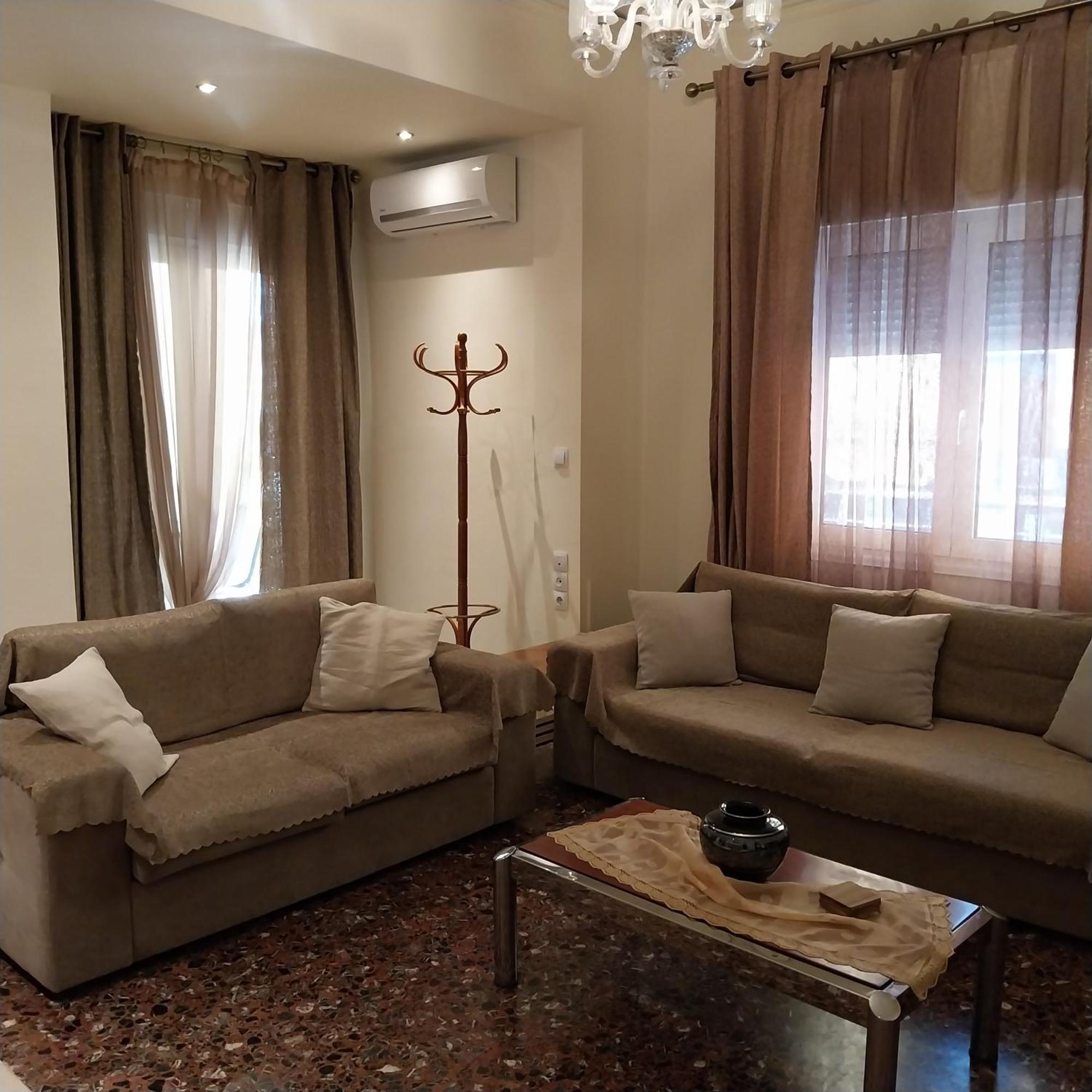 Apartment Kyrezis *